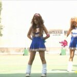 ギャル チアガール文化祭演技 136-2_white_cheear.mkv_20260712_214733.684