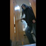 chn_toilet-305-2.mp4_20250416_080324.998