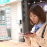 路線バス痴漢 2 茶髪ミディアムヘアー制服娘 chikanbasu-2_8min.mp4_20251216_193943.887