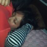 Shiroto_kappuru_beddo_hame.mp4_20260101_075249.595