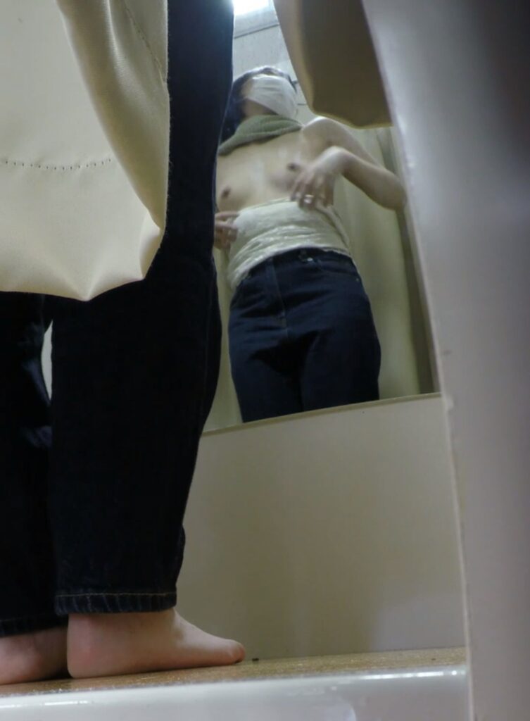 試着室 盗撮風 106 モデル2名