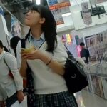 nt_seifuku_shiro_pan_collec-3_13vid_40min.mp4_20260911_050738.930
